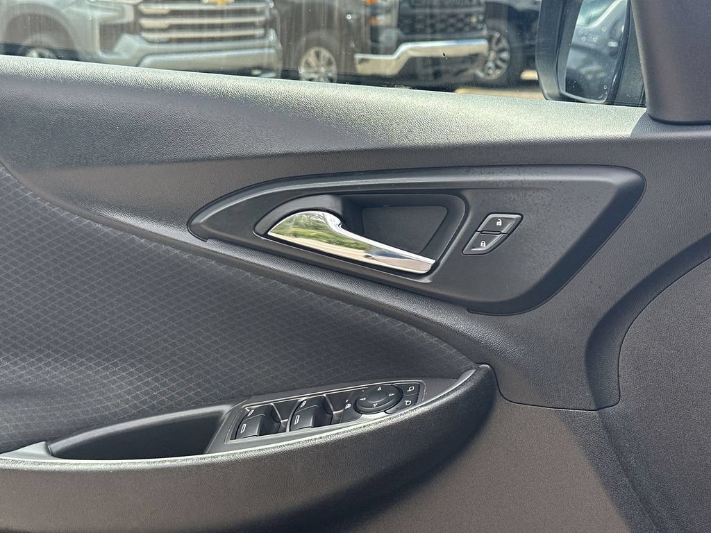 Used 2024 Chevrolet Malibu LT FWD image 29