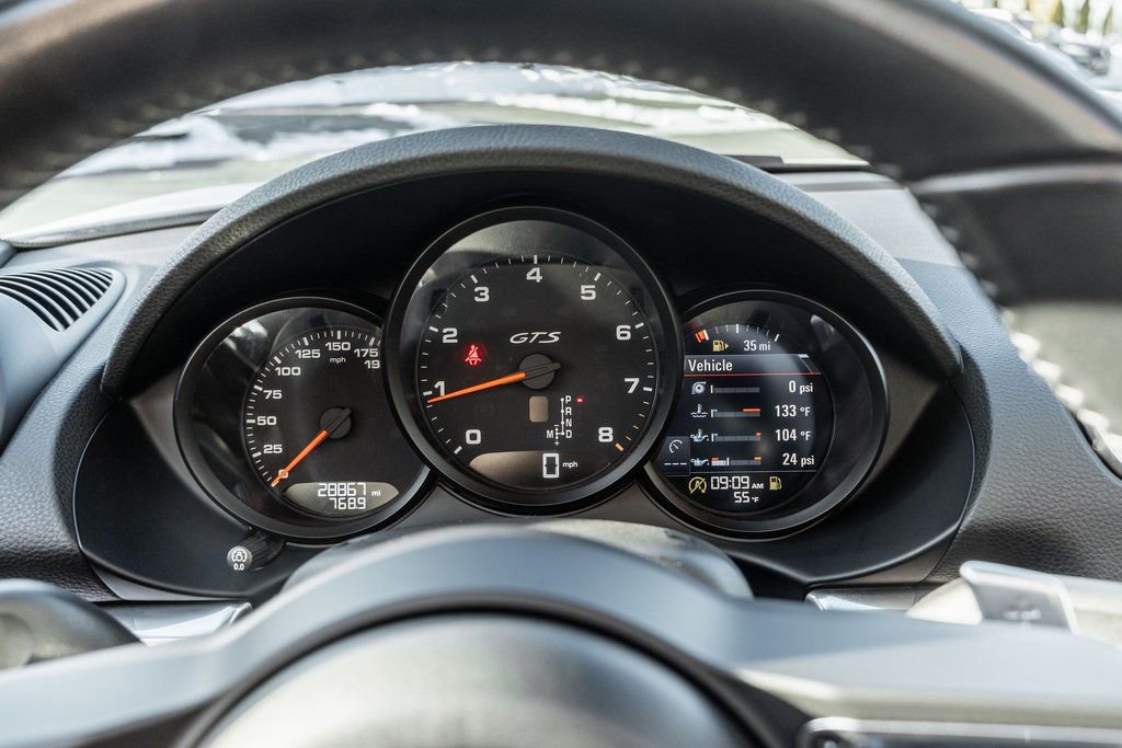 Used 2018 Porsche 718 Boxster GTS RWD image 15