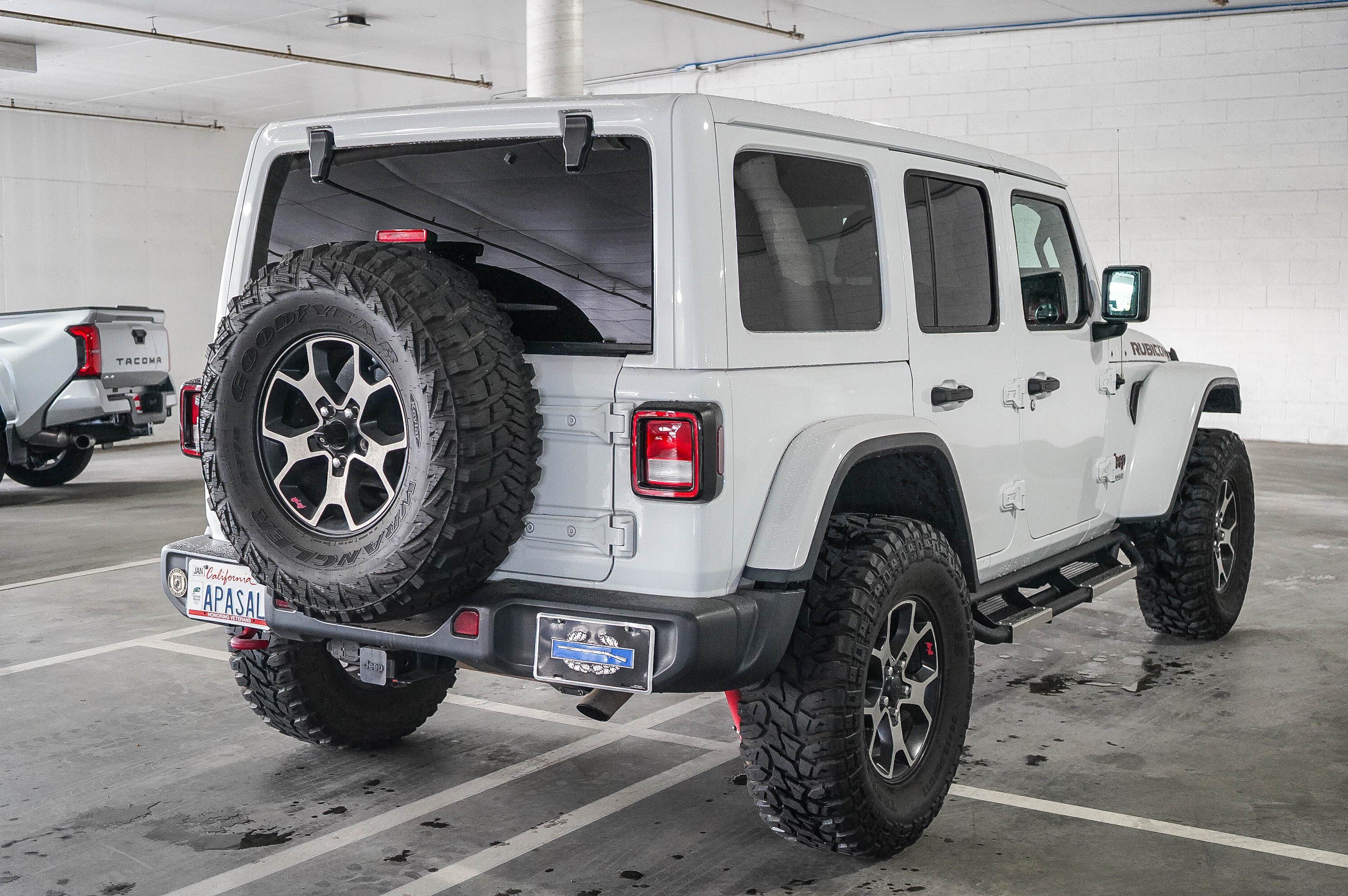 Used 2018 Jeep Wrangler Unlimited Rubicon AWD/4WD image 7