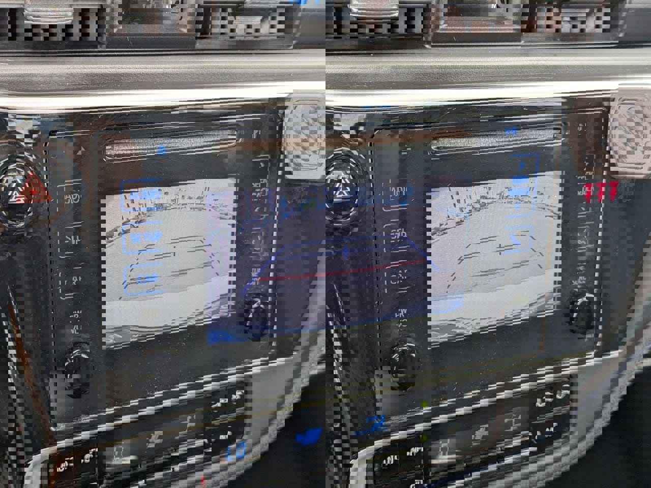 Used 2019 Toyota Corolla SE image 25