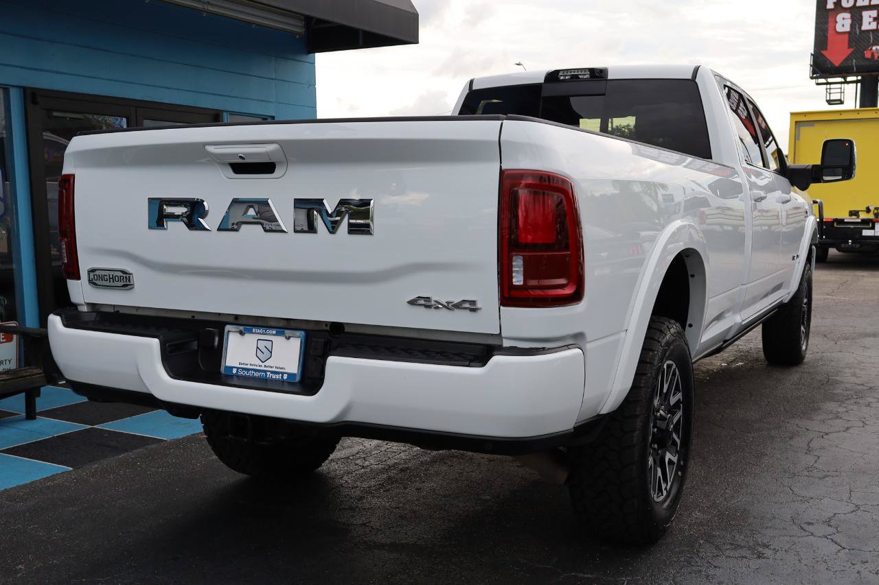 Used 2025 RAM 3500 Longhorn AWD/4WD image 5