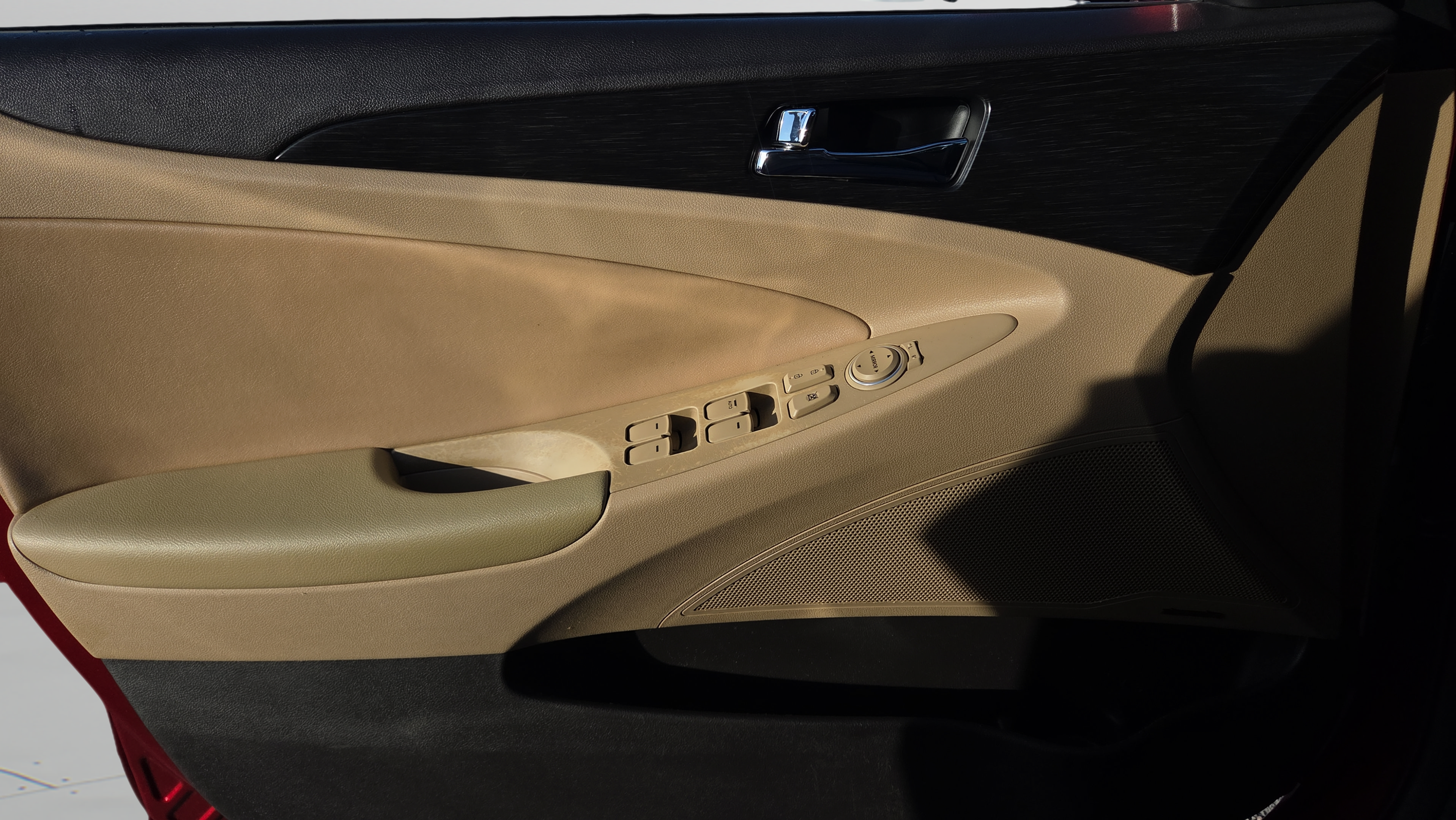 Used 2014 Hyundai Sonata Limited FWD image 34