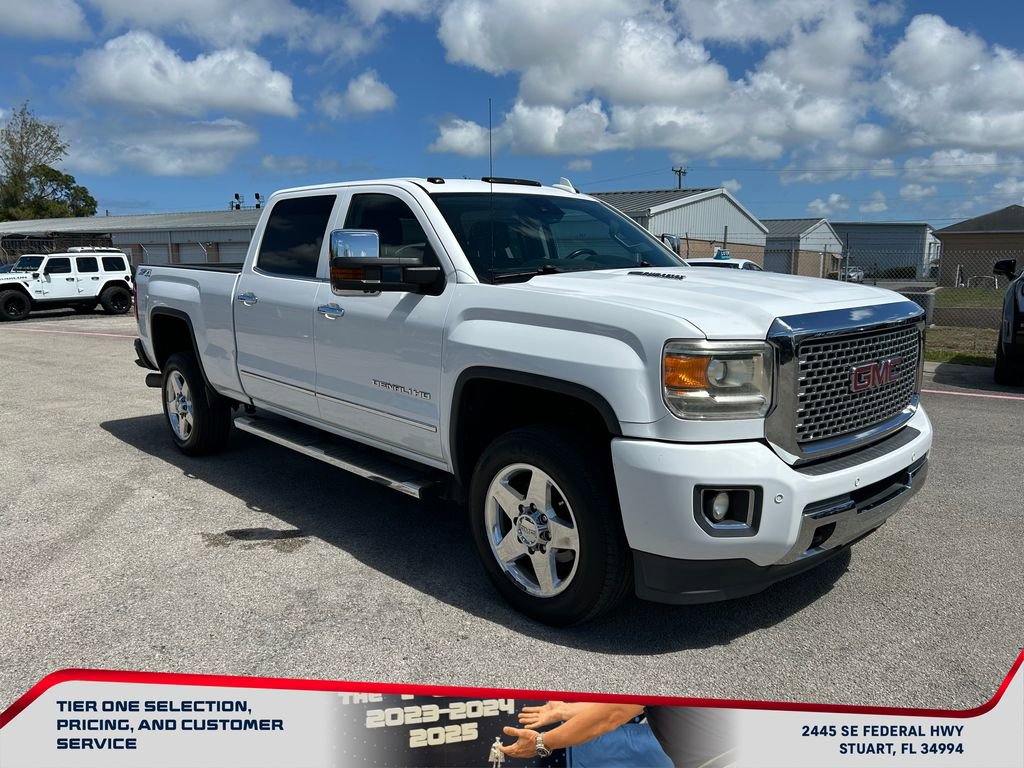Used 2015 GMC Sierra 2500 Denali w/ Duramax Plus Package AWD/4WD image 3