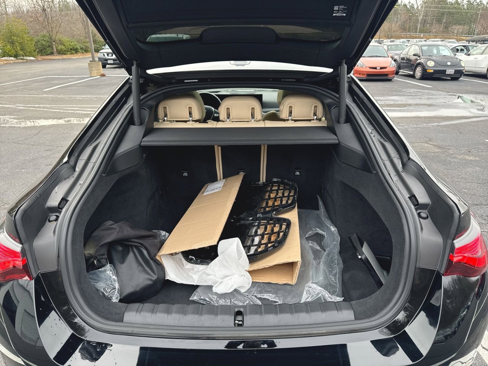 Used 2024 BMW i4 eDrive35 w/ Premium Package image 28