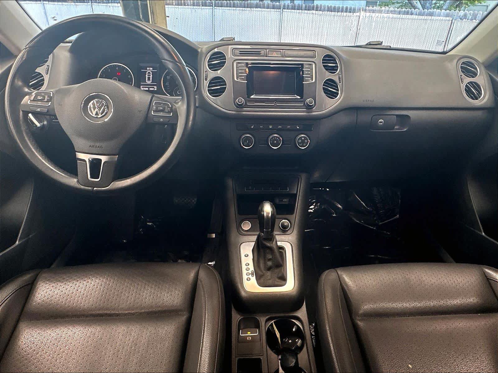 Used 2016 Volkswagen Tiguan S FWD image 10