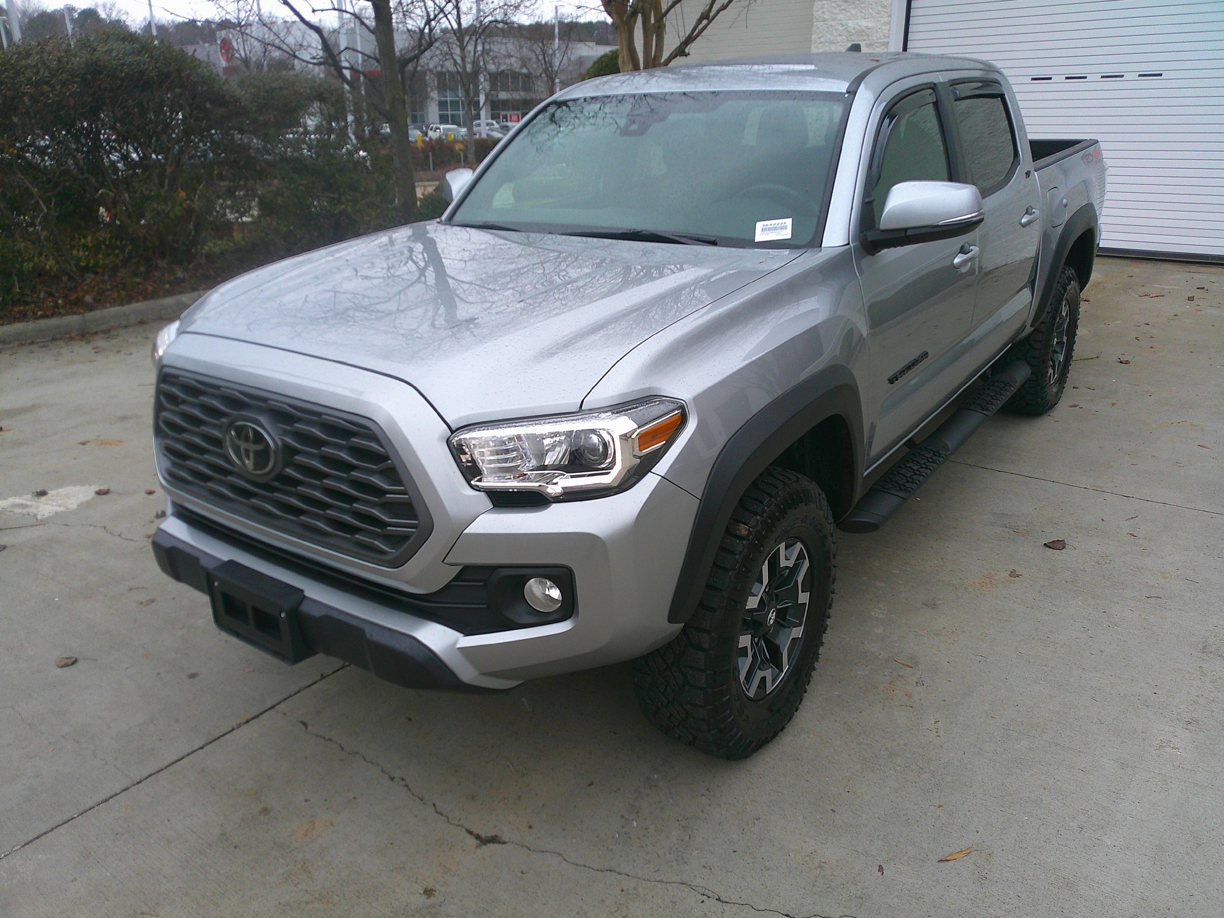 Used 2023 Toyota Tacoma TRD Off-Road image 7