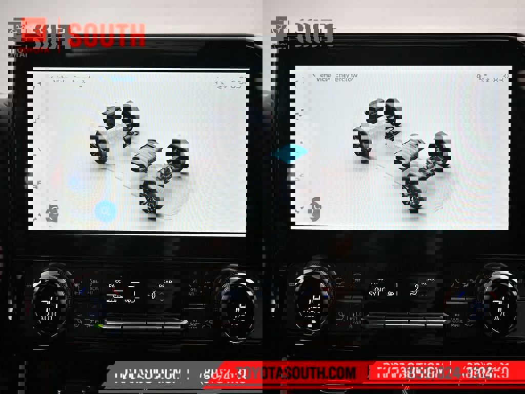 New 2026 Toyota Highlander XLE image 19