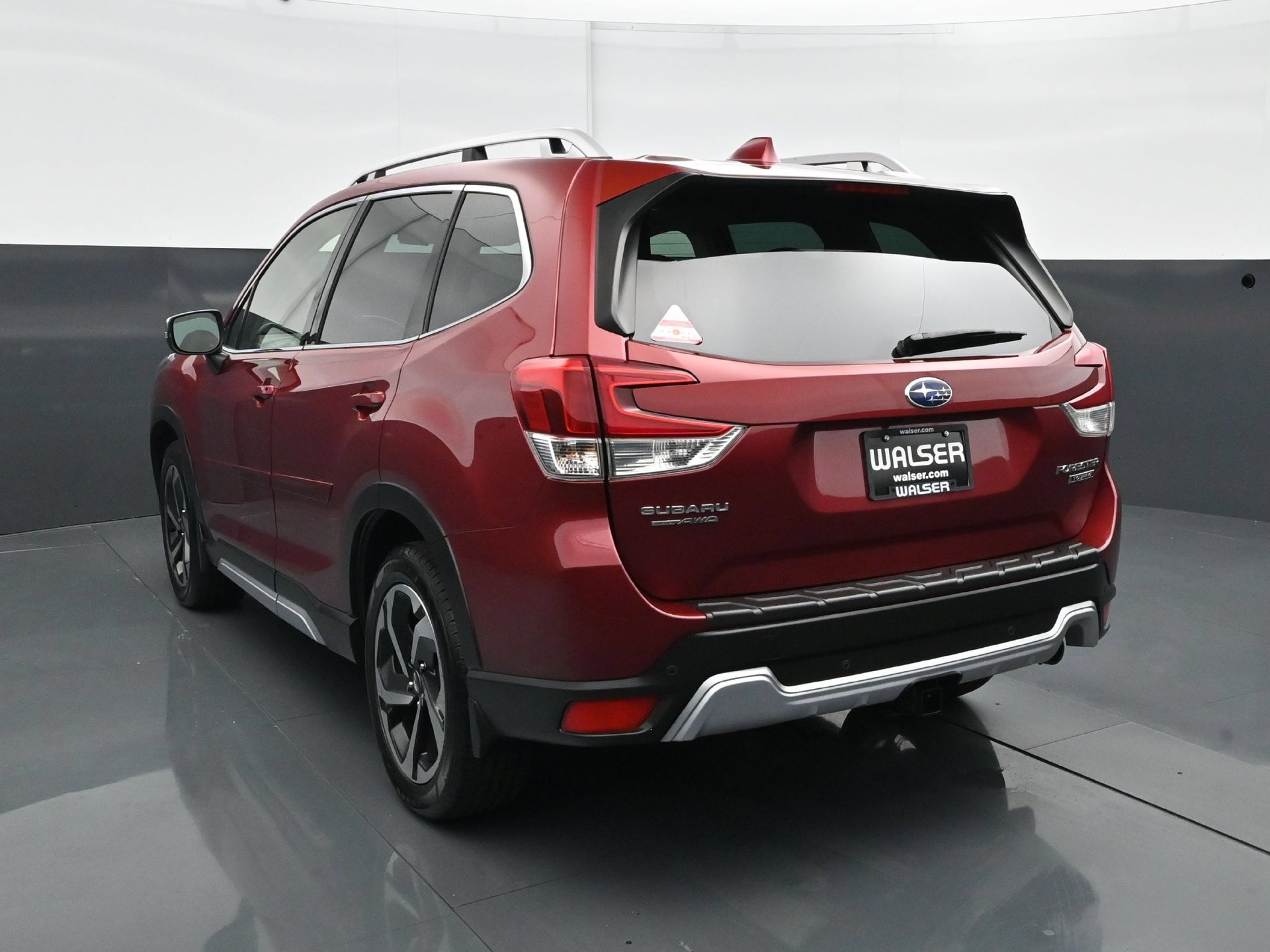 Used 2023 Subaru Forester Touring AWD/4WD image 4