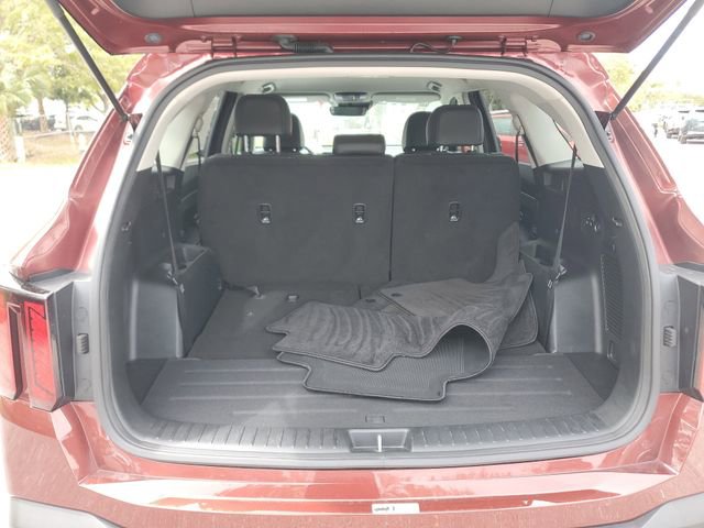 Certified 2024 Kia Sorento S image 6