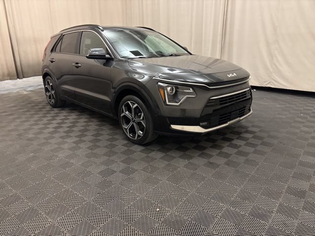 Certified 2023 Kia Niro EX Touring FWD image 3