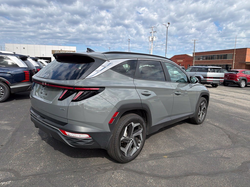 Used 2024 Hyundai Tucson SEL w/ Convenience Package AWD/4WD image 7