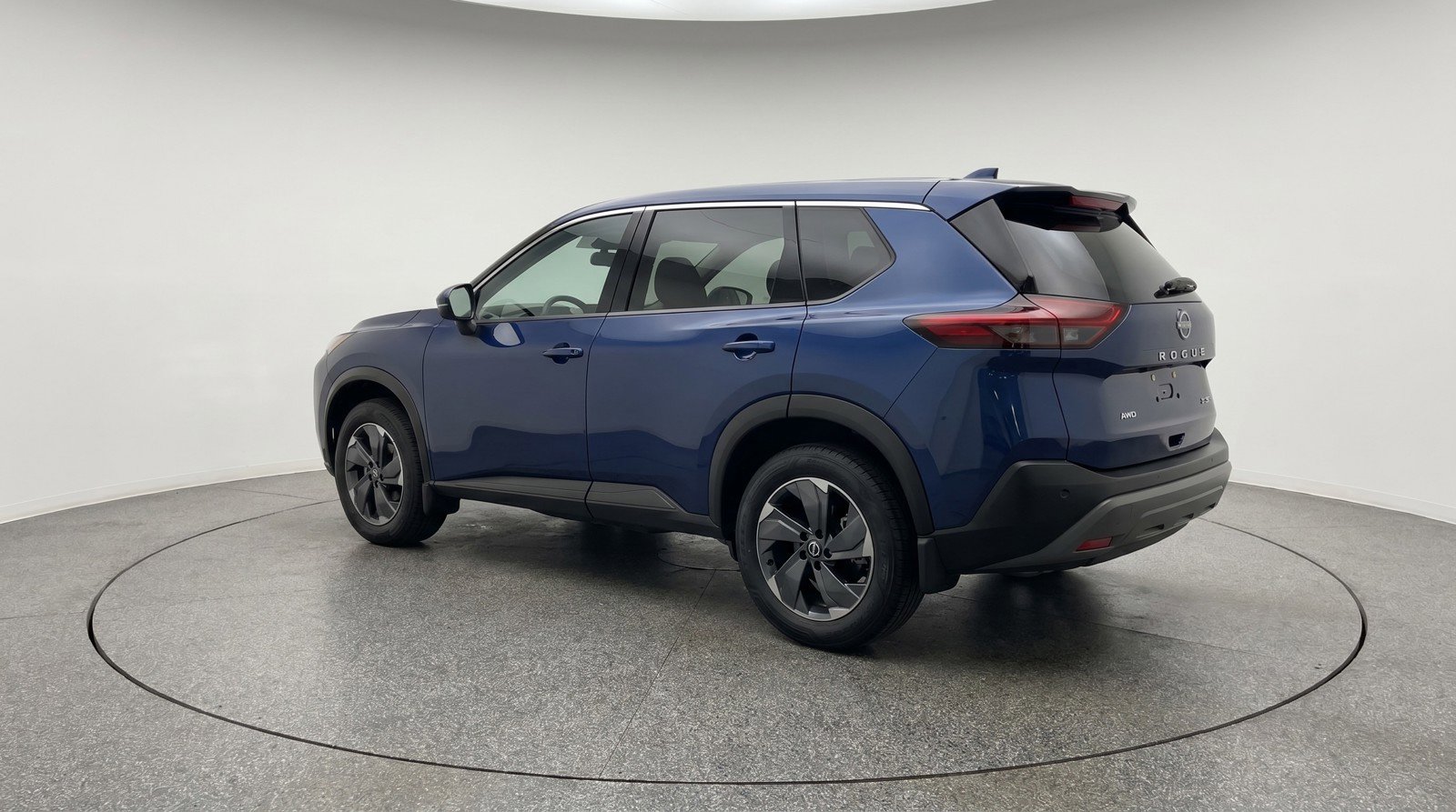 Used 2025 Nissan Rogue SV AWD/4WD image 6