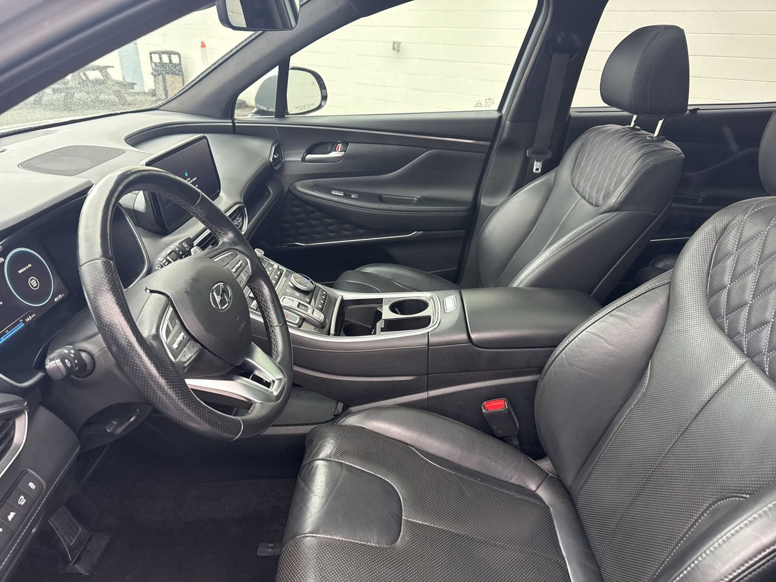 Used 2023 Hyundai Santa Fe Calligraphy w/ Cargo Package AWD/4WD image 22