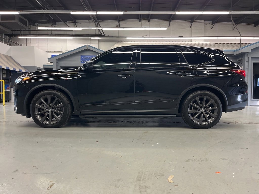 Used 2025 Acura MDX A-Spec image 4