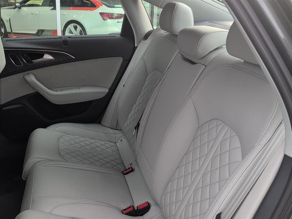 Used 2016 Audi S6 Prestige w/ Prestige Package image 15