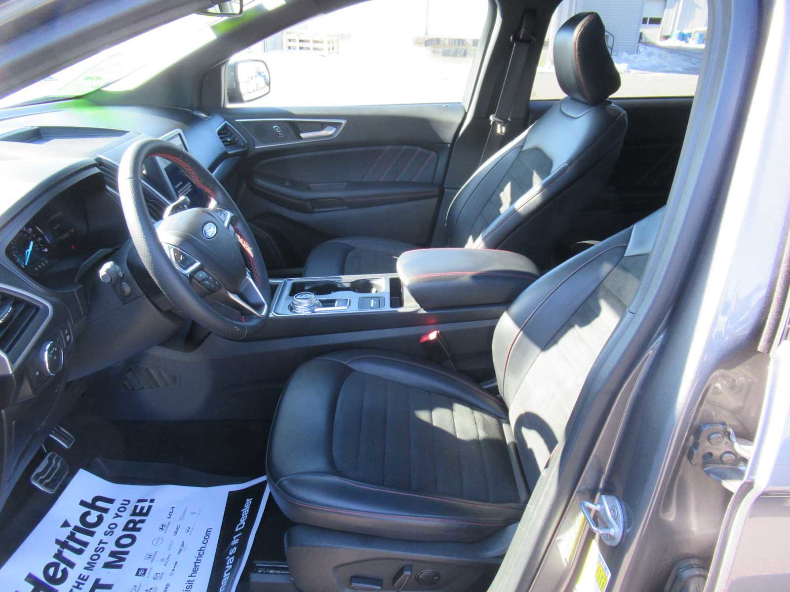 Used 2022 Ford Edge ST-Line image 23