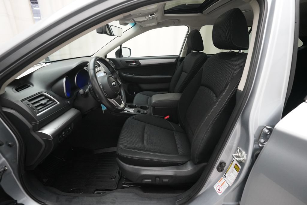 Used 2019 Subaru Outback 2.5i Premium AWD/4WD image 7