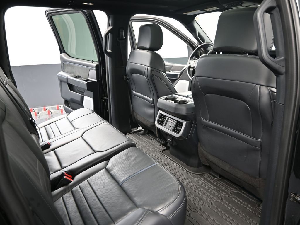 Used 2025 Ford F250 Platinum image 48