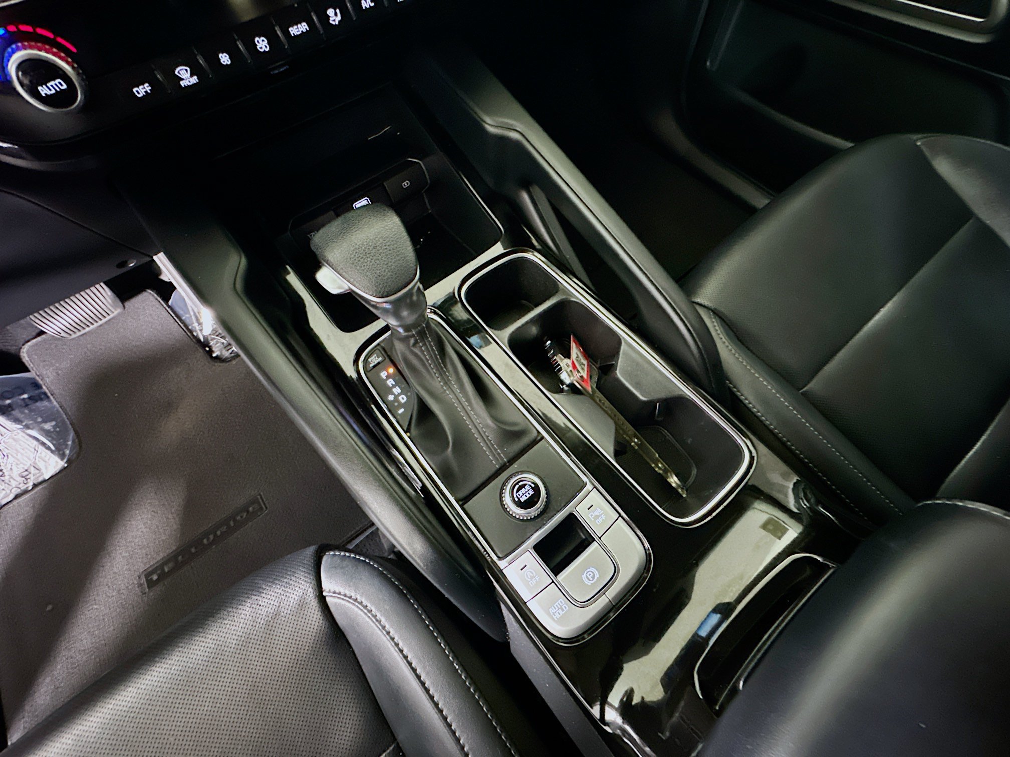 Used 2022 Kia Telluride LX FWD image 22