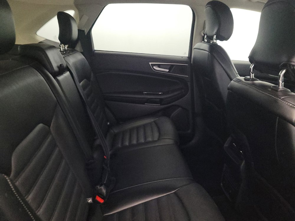 Used 2016 Ford Edge SEL w/ Equipment Group 201A AWD/4WD image 19