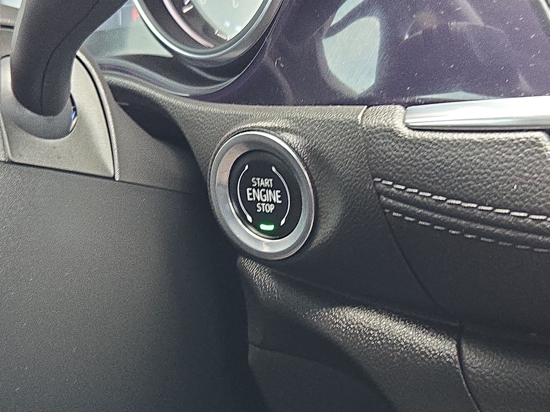 Used 2023 Buick Encore GX Select FWD image 19