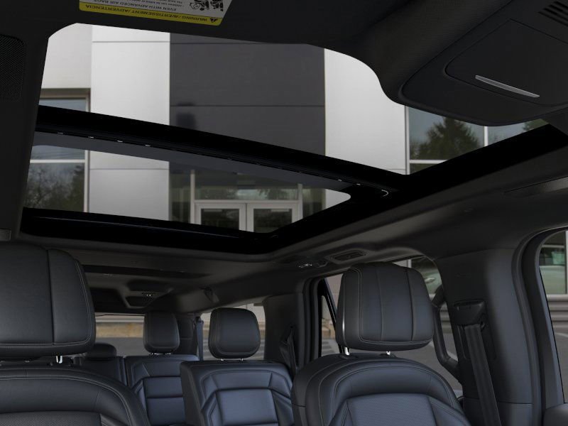New 2025 Lincoln Navigator L Reserve image 22