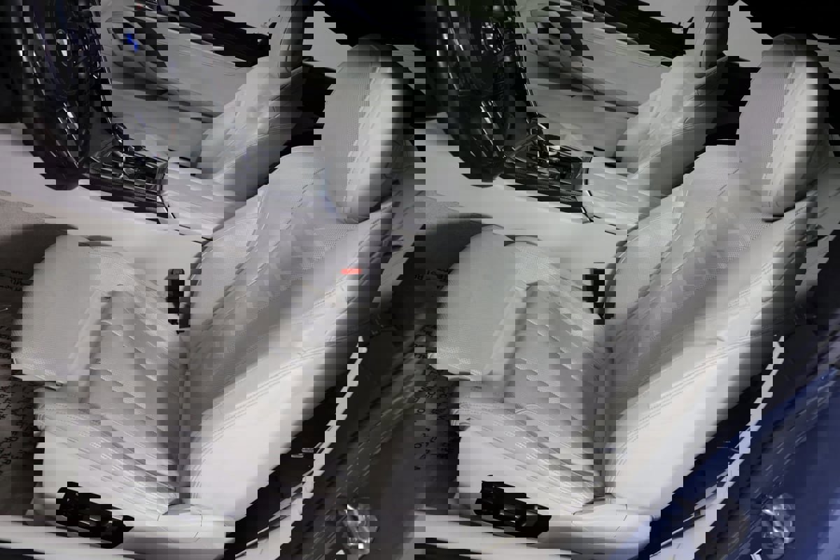 Used 2019 BMW M850i xDrive M850i xDrive w/ Comfort Seating Package image 10