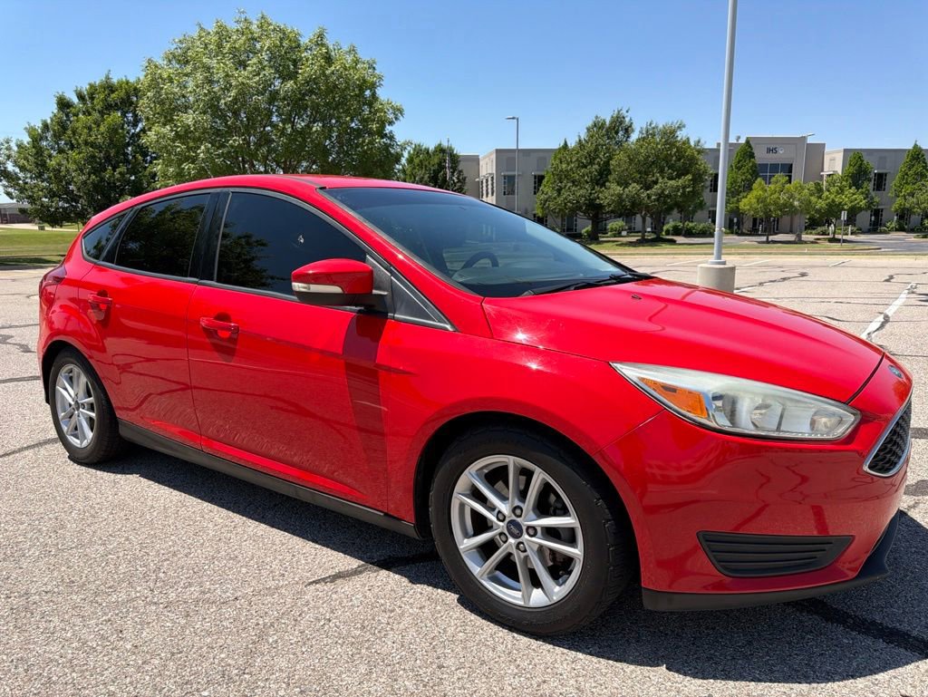 Used 2016 Ford Focus SE FWD image 7