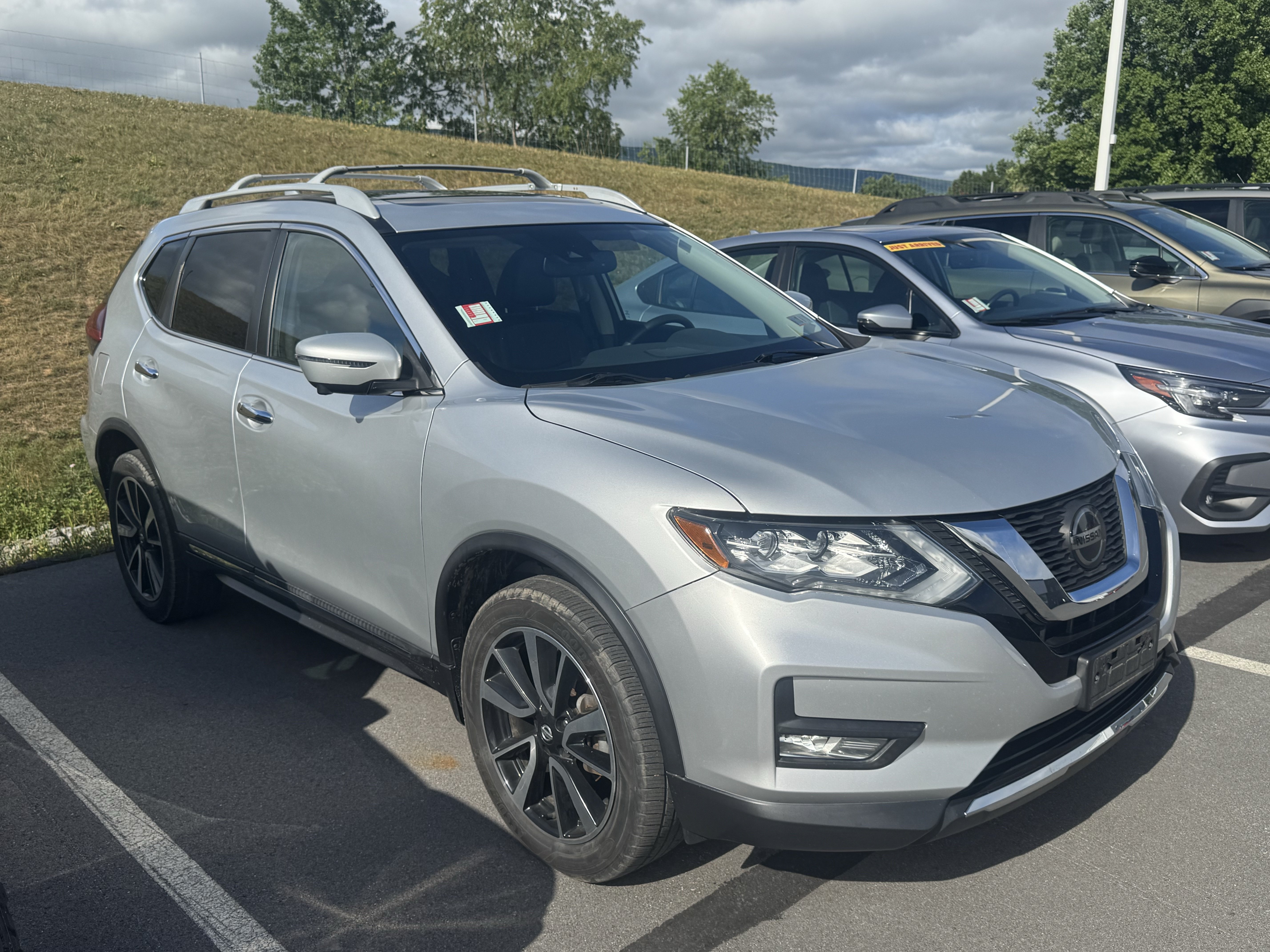 Used 2019 Nissan Rogue SL w/ Premium Package