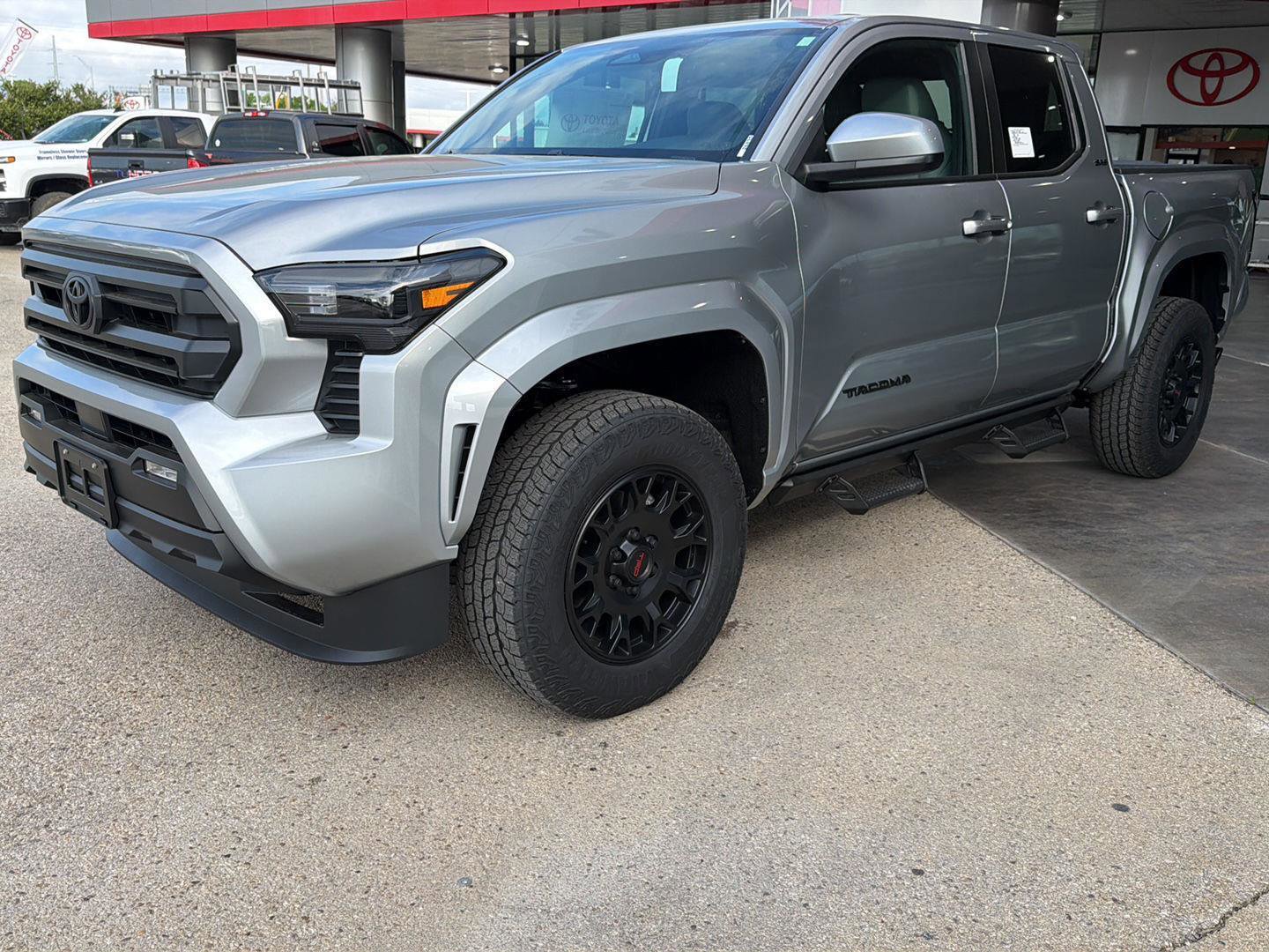 New 2026 Toyota Tacoma SR5 image 3