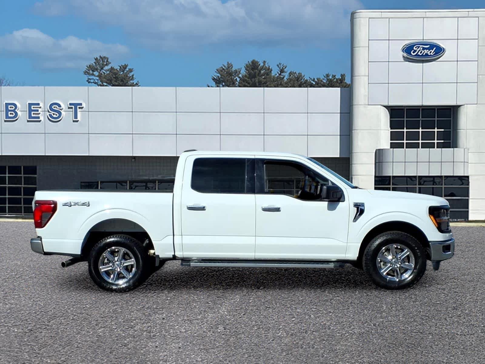 Used 2025 Ford F150 XLT w/ Equipment Group 301A Standard AWD/4WD image 8