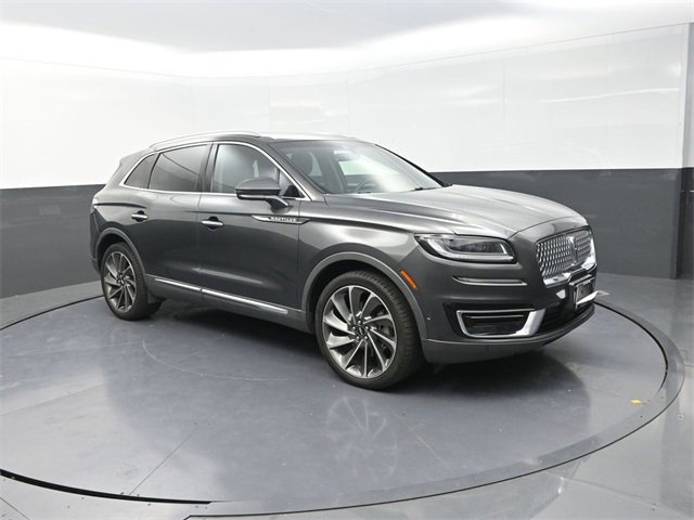 Used 2020 Lincoln Nautilus Reserve w/ Equipment Group 202A image 9