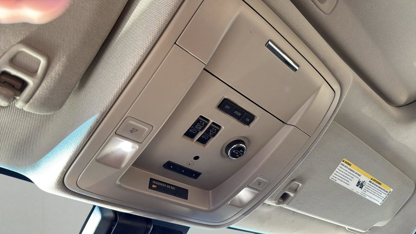 Used 2016 Chevrolet Tahoe LTZ image 23