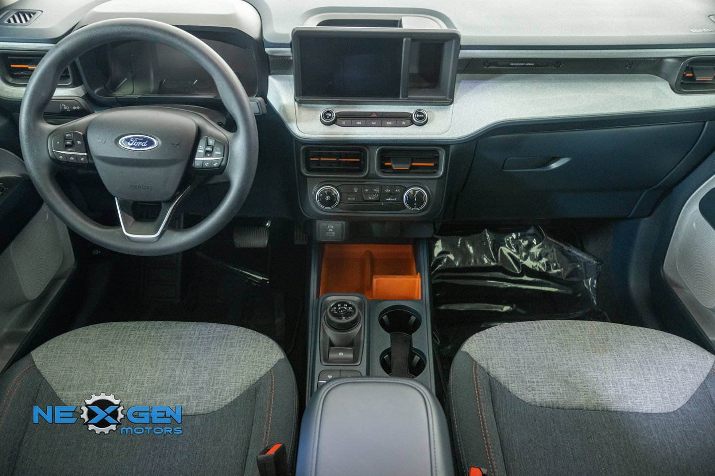 Used 2024 Ford Maverick XLT w/ Equipment Group 300A Standard AWD/4WD image 31