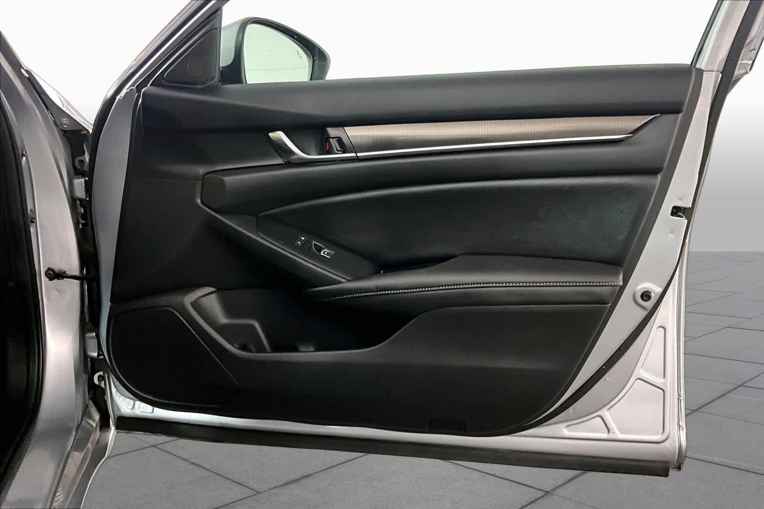 Used 2020 Honda Accord Sport image 22