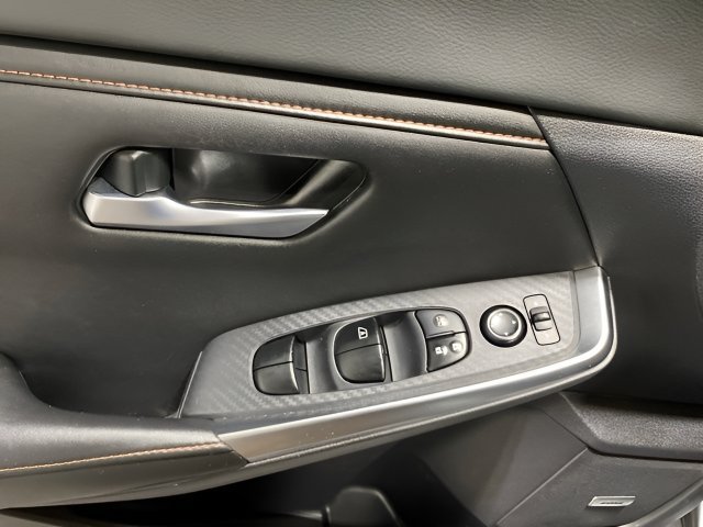 Certified 2022 Nissan Sentra SR w/ SR Premium Package FWD image 10