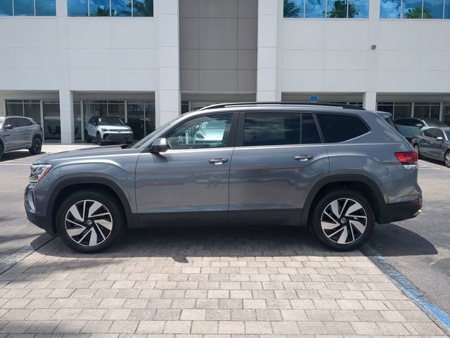 Used 2024 Volkswagen Atlas SE AWD/4WD image 6
