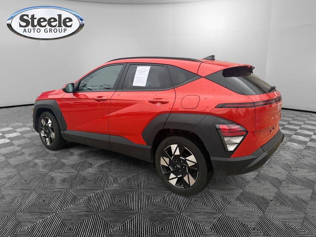 Certified 2025 Hyundai Kona SEL image 3
