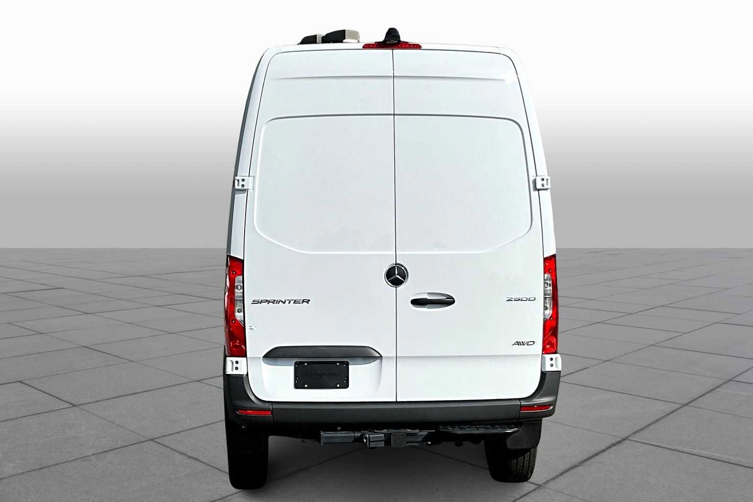 New 2025 Mercedes-Benz Sprinter 2500 image 4