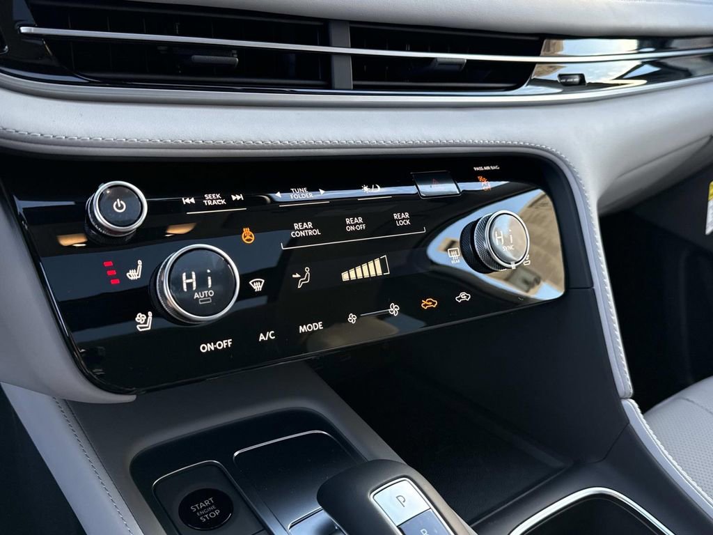 New 2026 INFINITI QX60 Luxe w/ Cargo Package image 5