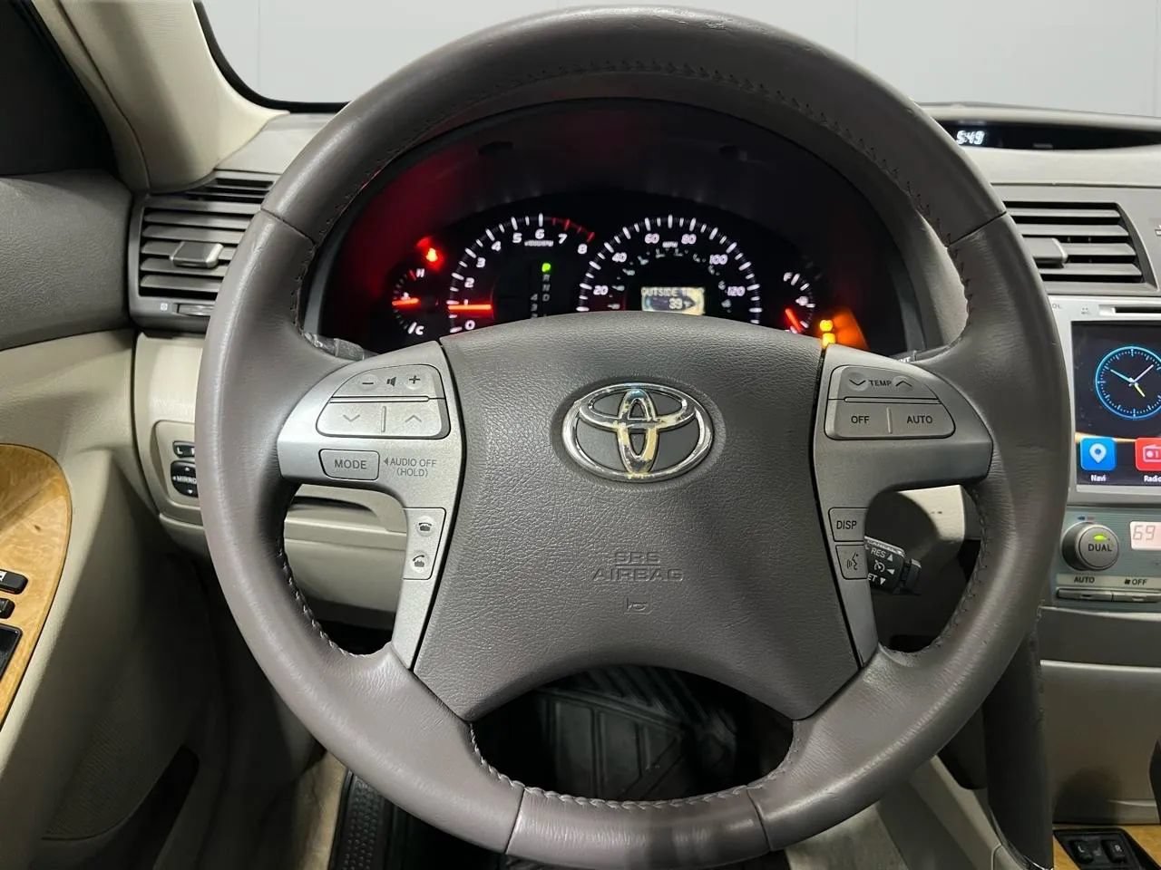 Used 2007 Toyota Camry XLE w/ Leather Pkg FWD image 34