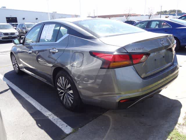 Used 2023 Nissan Altima 2.5 SV image 10