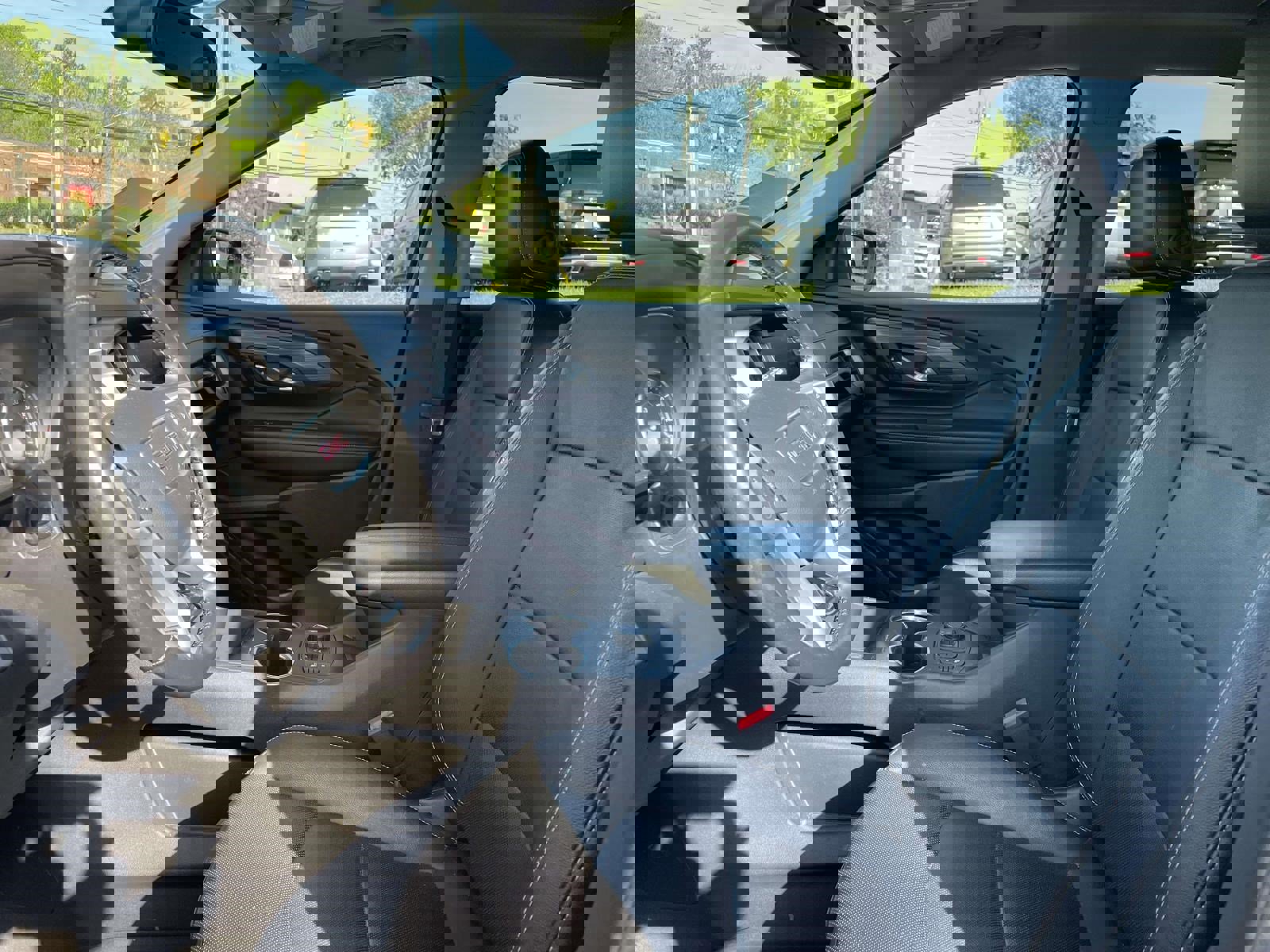 Used 2021 GMC Terrain SLT w/ LPO, Floor Liner Package image 16