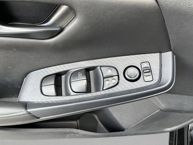 Used 2025 Nissan Sentra S FWD image 16
