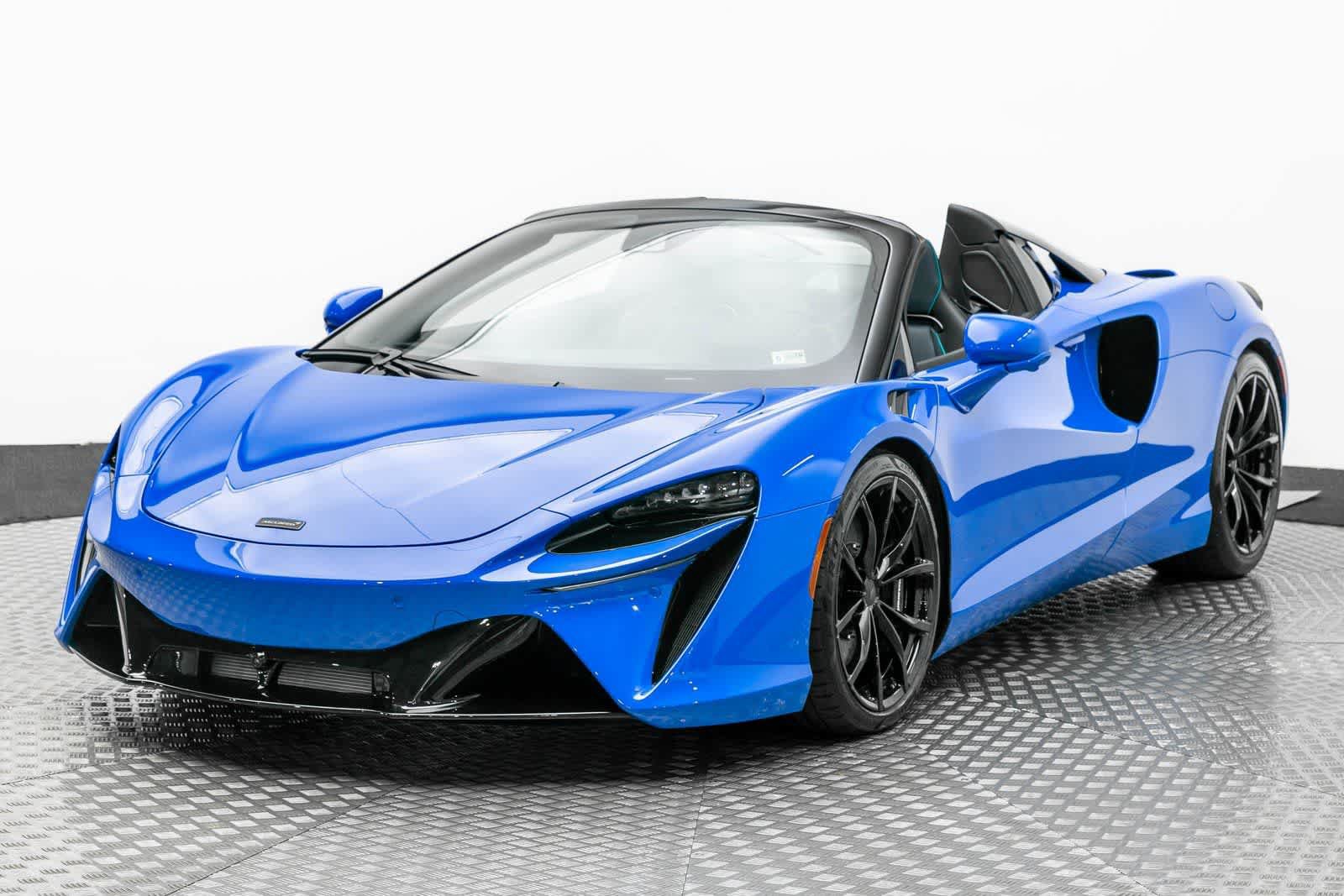 New 2025 McLaren Artura Spider RWD image 1