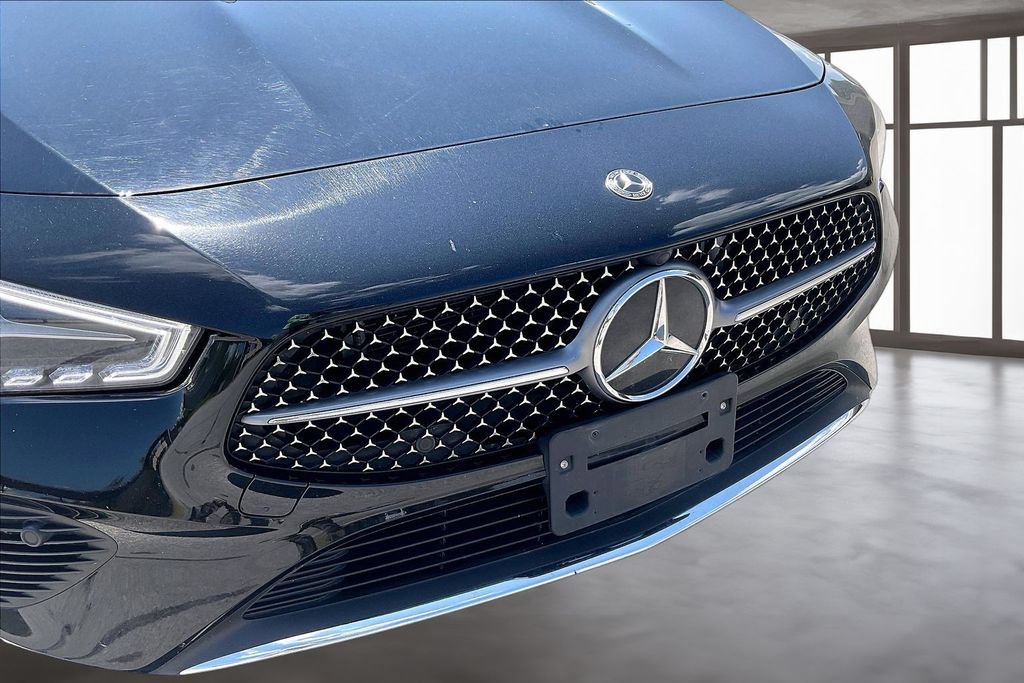 Used 2025 Mercedes-Benz CLA 250 4MATIC image 30