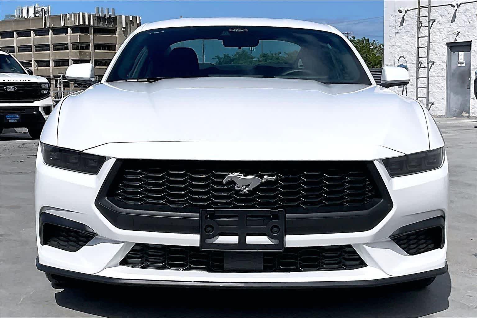 Used 2026 Ford Mustang Coupe RWD image 6