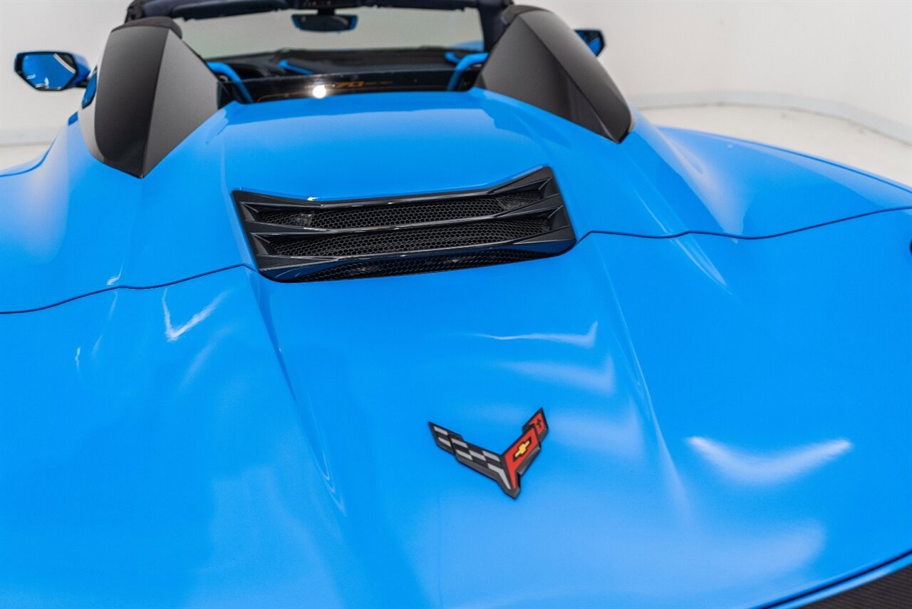 Used 2023 Chevrolet Corvette Z06 w/ Stealth Interior Trim Package RWD image 92