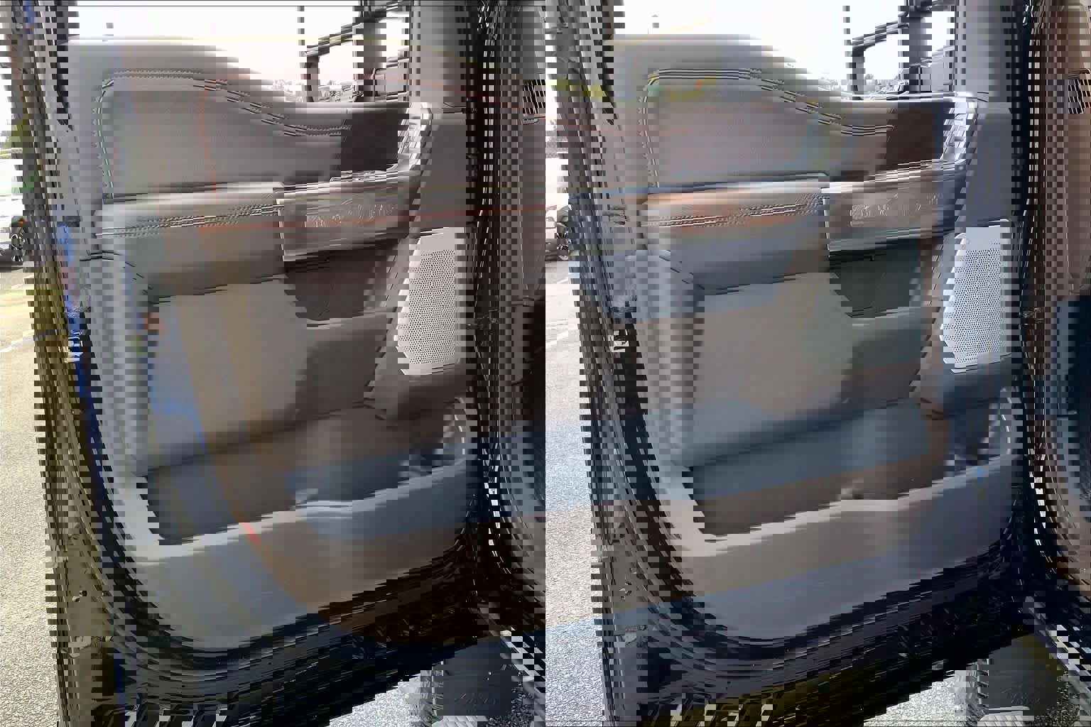 Used 2024 Ford F250 King Ranch w/ Chrome Package image 22