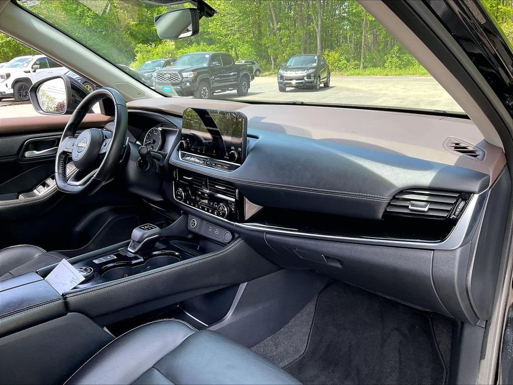 Certified 2022 Nissan Rogue SL w/ SL Premium Package AWD/4WD image 14
